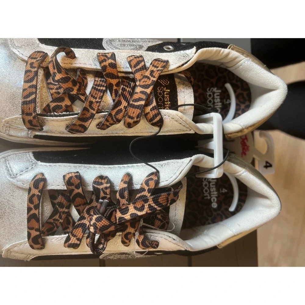 NEW Justice glitter leopard black and silver and gold Court Sneaker, Size 4 girl